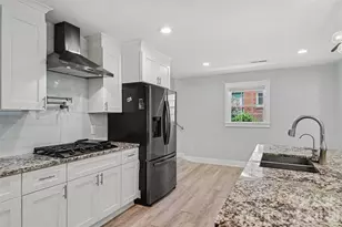1524 Newcastle St, Charlotte, NC 28216 - Photo 16