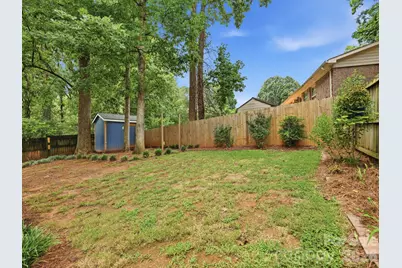 6238 Rosecrest Drive, Charlotte, NC 28210 - Photo 24