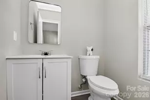 407 Presidents Ct, Charlotte, NC 28217 - Photo 4