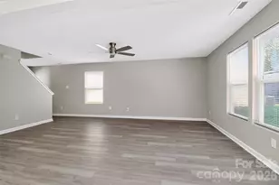 407 Presidents Ct, Charlotte, NC 28217 - Photo 6