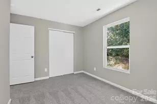 407 Presidents Ct, Charlotte, NC 28217 - Photo 26