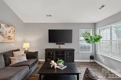 8424 Hirsch Drive, Charlotte, NC 28277 - Photo 16
