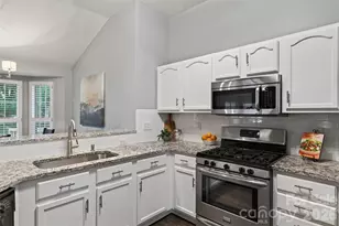 8424 Hirsch Dr, Charlotte, NC 28277 - Photo 8