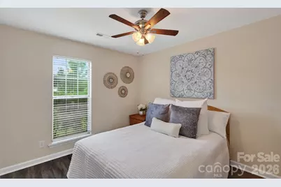 8424 Hirsch Drive, Charlotte, NC 28277 - Photo 22