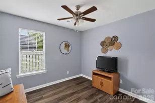 8424 Hirsch Dr, Charlotte, NC 28277 - Photo 24