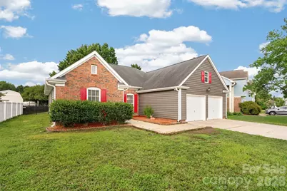 8424 Hirsch Drive, Charlotte, NC 28277 - Photo 1