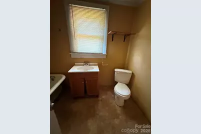 9 Fowler Avenue, Lexington, NC 27292 - Photo 8