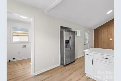5312 Larewood Drive, Charlotte, NC 28215 - Photo 12