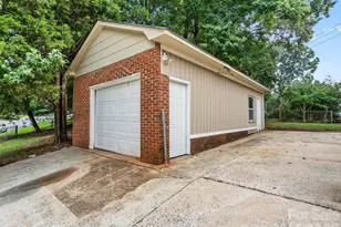 5312 Larewood Dr, Charlotte, NC 28215 - Photo 32