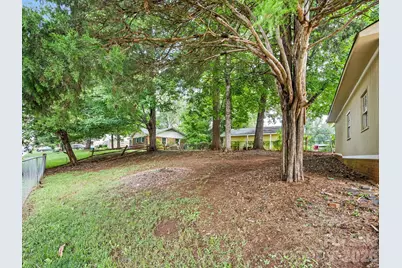 5312 Larewood Drive, Charlotte, NC 28215 - Photo 36