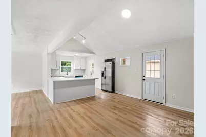 5312 Larewood Drive, Charlotte, NC 28215 - Photo 8