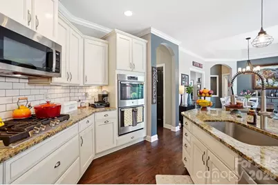 1100 Avalon Place, Matthews, NC 28104 - Photo 16