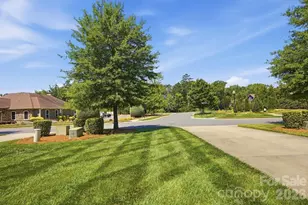 1100 Avalon Pl, Matthews, NC 28104 - Photo 46
