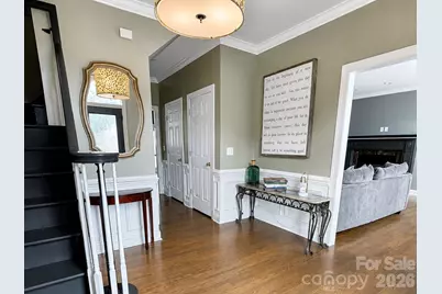 4215 3rd Street NW, Hickory, NC 28601 - Photo 2