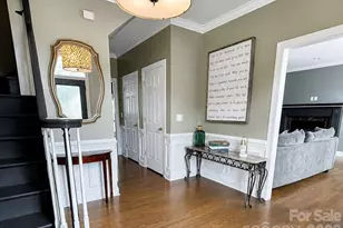 4215 3rd St NW, Hickory, NC 28601 - Photo 2