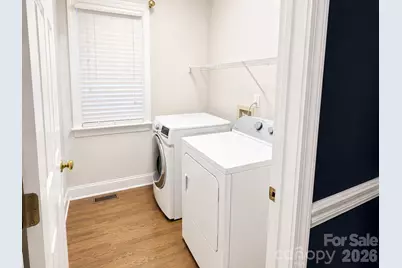 4215 3rd Street NW, Hickory, NC 28601 - Photo 6