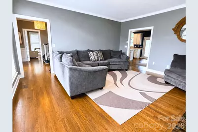 4215 3rd Street NW, Hickory, NC 28601 - Photo 4