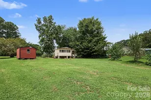5196 Green Rd, Stanley, NC 28164 - Photo 16