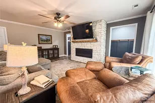 402 Wilton Ave, West Jefferson, NC 28694 - Photo 16