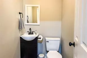 402 Wilton Ave, West Jefferson, NC 28694 - Photo 38