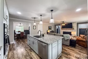 402 Wilton Ave, West Jefferson, NC 28694 - Photo 14