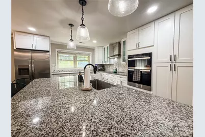 402 Wilton Avenue, West Jefferson, NC 28694 - Photo 10