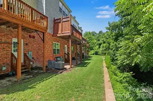 5413 Werburgh St, Charlotte, NC 28209 - Photo 18