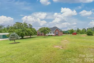 2352 Brooks Rd, Chester, SC 29706 - Photo 2