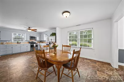 1210 Crescent Avenue, Gastonia, NC 28052 - Photo 16