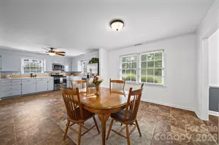 1210 Crescent Ave, Gastonia, NC 28052 - Photo 16