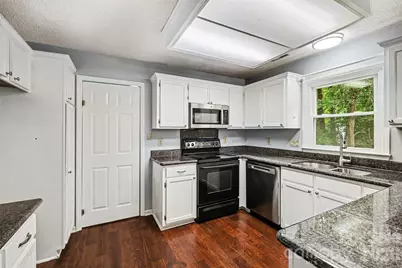 2238 Clonmel Place, Charlotte, NC 28262 - Photo 14