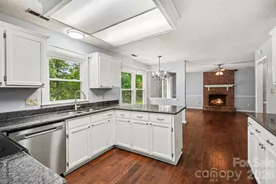 2238 Clonmel Place, Charlotte, NC 28262 - Photo 16