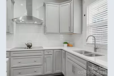3822 Sky Haven Drive, Charlotte, NC 28209 - Photo 10