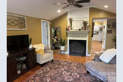 325 Ewbank Road, Etowah, NC 28729 - Photo 10