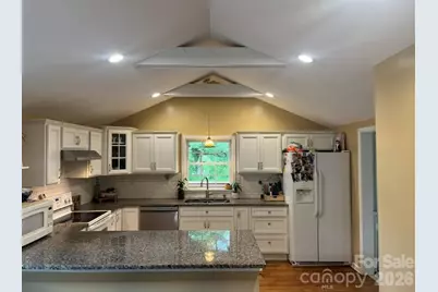 325 Ewbank Road, Etowah, NC 28729 - Photo 14