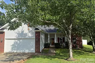 7632 Free Bird Ave, Charlotte, NC 28216 - Photo 1