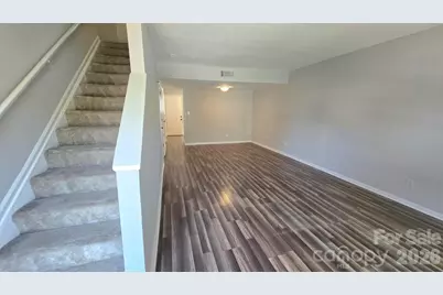 7906 Oak Meadow Court, Charlotte, NC 28210 - Photo 2