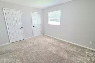 7906 Oak Meadow Ct, Charlotte, NC 28210 - Photo 22