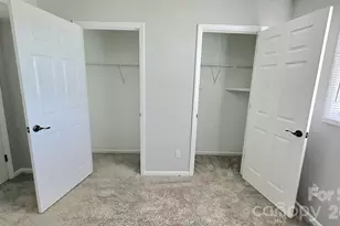7906 Oak Meadow Ct, Charlotte, NC 28210 - Photo 18