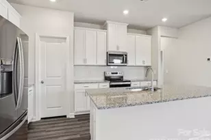 3067 14th Ave NE, Conover, NC 28613 - Photo 2