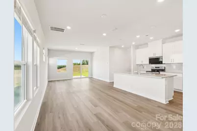 2622 Celestial Drive, Newton, NC 28658 - Photo 6