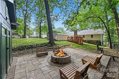 4242 Garvin Drive, Charlotte, NC 28269 - Photo 22