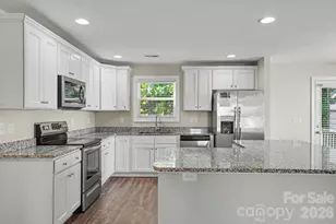 1548 Mayfair Dr, Conover, NC 28613 - Photo 4