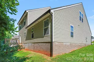 1548 Mayfair Dr, Conover, NC 28613 - Photo 16