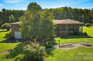 5158 Bob Farr Dr, Morganton, NC 28655 - Photo 20