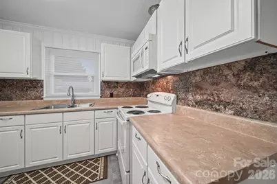 304 Ford Street, Cramerton, NC 28032 - Photo 10