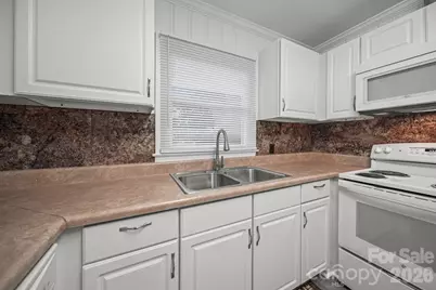 304 Ford Street, Cramerton, NC 28032 - Photo 12