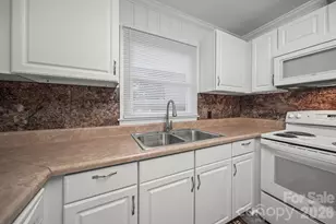 304 Ford St, Cramerton, NC 28032 - Photo 12