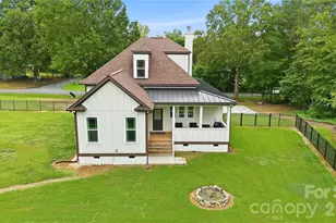 2348 Oak Grove Cir, Midland, NC 28107 - Photo 42