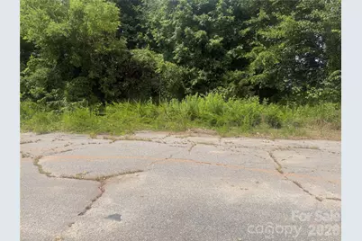5621 Oxford School Road, Claremont, NC 28610 - Photo 2